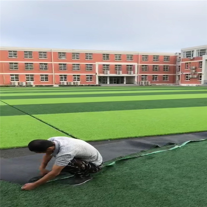 Synthetic Playground Soccer Grass/ Plastic Grass for Gardens