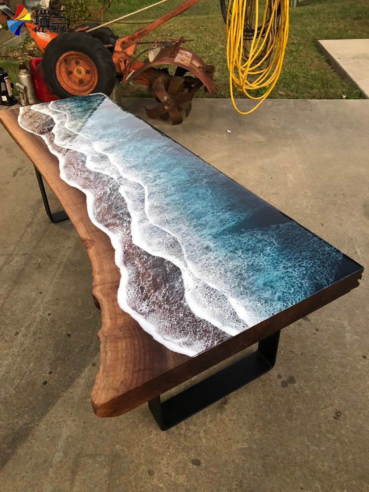 River Table Crystal Clear Liquid Casting Epoxy Resin