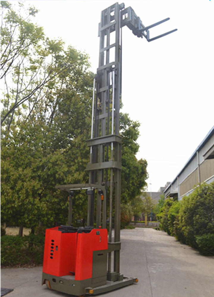 Light Duty Battery Power Electrical 1500kg Forklift