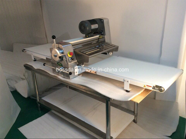 Tabletop Bakery Croissant Dough Rolling Machine with Ce (BDQ-450B)