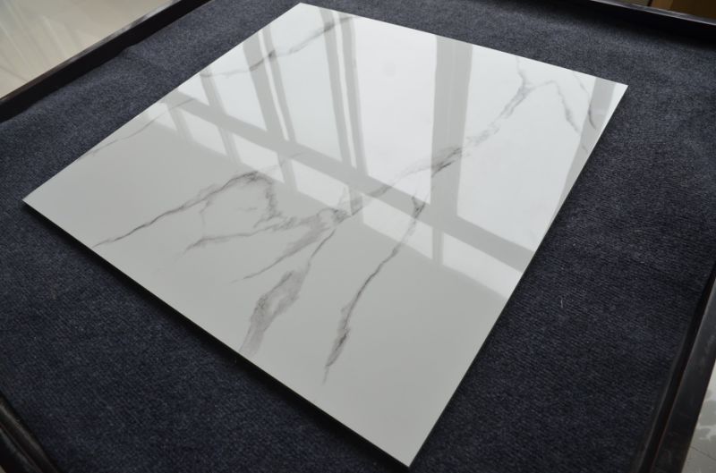 Hot Sale of Glazed White Calacatta Porcelain Tile Flooring