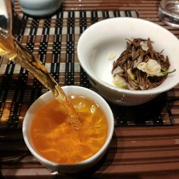 Chinese Organic Healthy Jasmine Black Tea High Quality