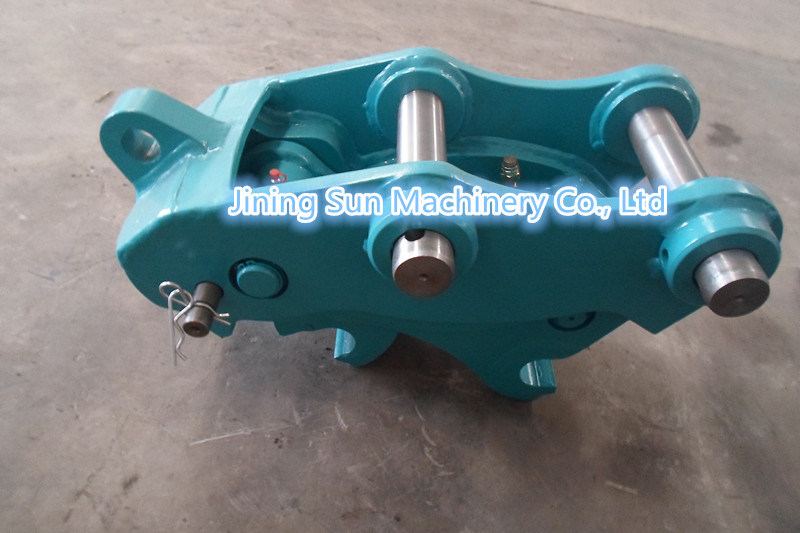 Excavator Hydraulic Quick Hitch/Quick Coupler/Quick Change Connector for Excavators