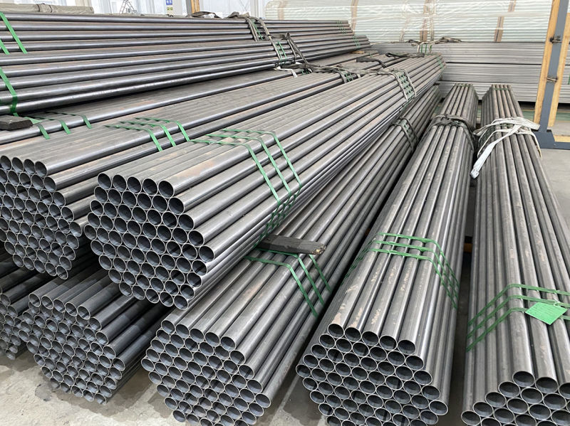 China Supplier Weled Steel Pipes Presicious Round/Square/Triangle Tubes
