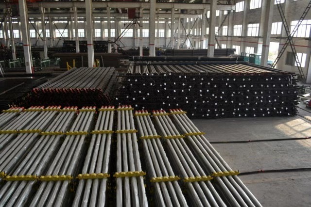 API 5CT Casing Pipe with Coupling & Thread Protector