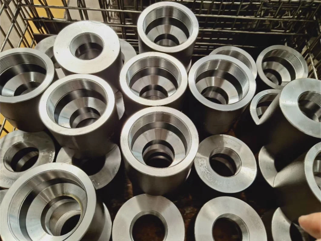 Carbon Steel 3000/6000lb B16.11 Forged Fittings Socket Welding Half Coupling Full Coupling