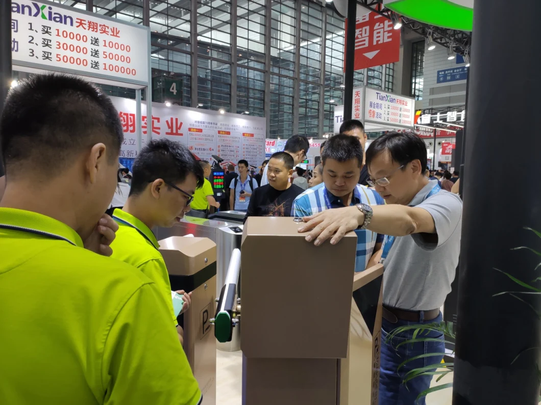 Pedestrian Access Control Gates Single Pole Automatic Swing Barrier