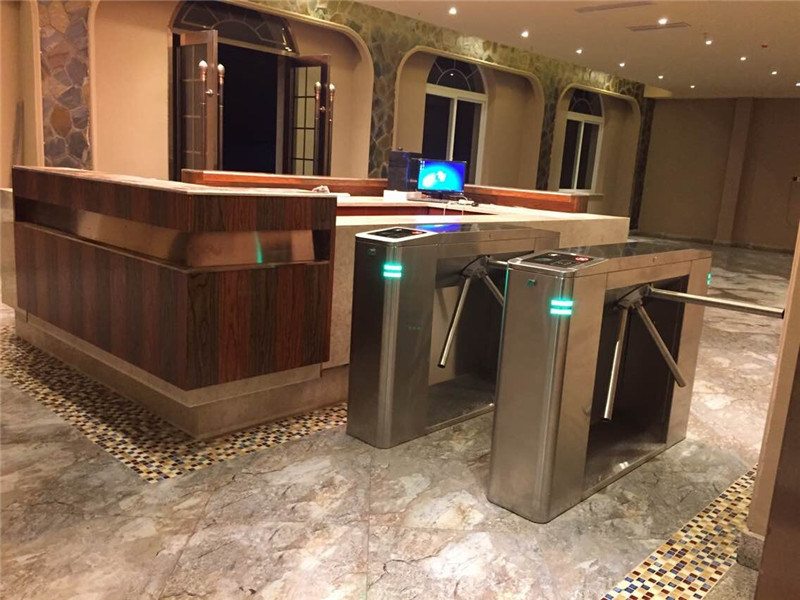 Security Entrance Tripod Turnstile Electronic and Automatic Tripod Turnstile