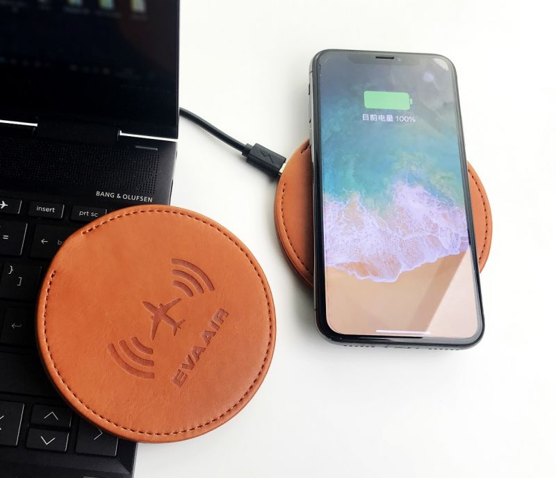 Wooden Round Wireless Charger 10W Fast Charging