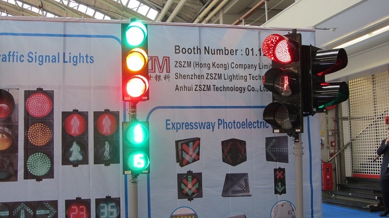 Traffic Management 300mm LED Flashing Countdown Timer for Road Safety