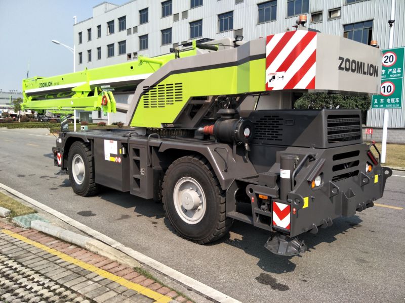 Zoomlion 30 Ton Rough Terrain Crane with CE Certification
