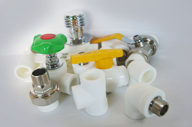 Factory Price PPR Water Pipe Fittings for Hot Water