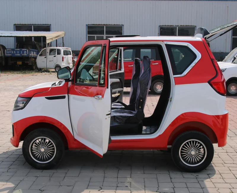 Solar Electric Car with Best Price Enclosed Electric Car with Battery