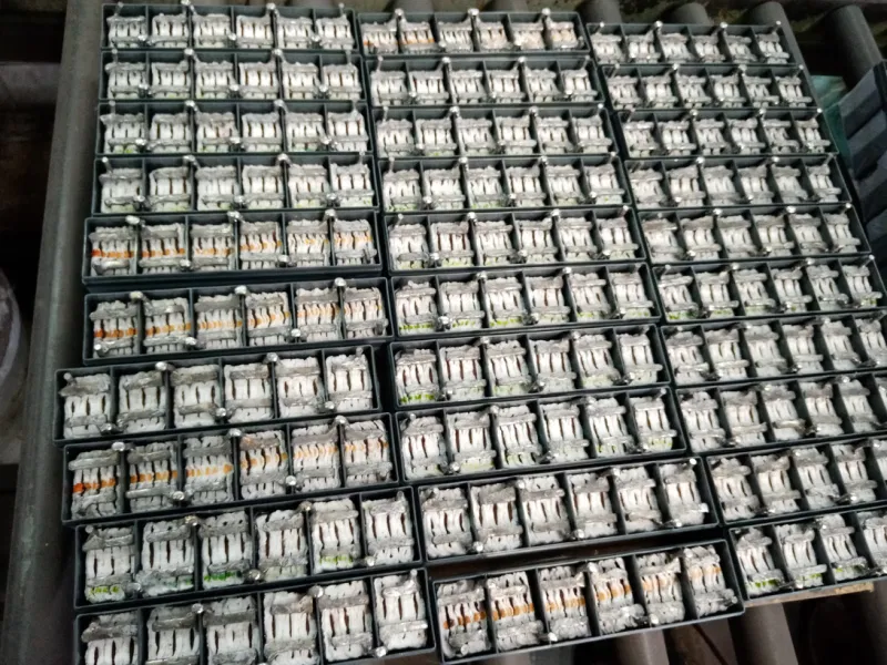Manufacturer 12V VRLA Battery Solar Battery for Solar System Gel Battery
