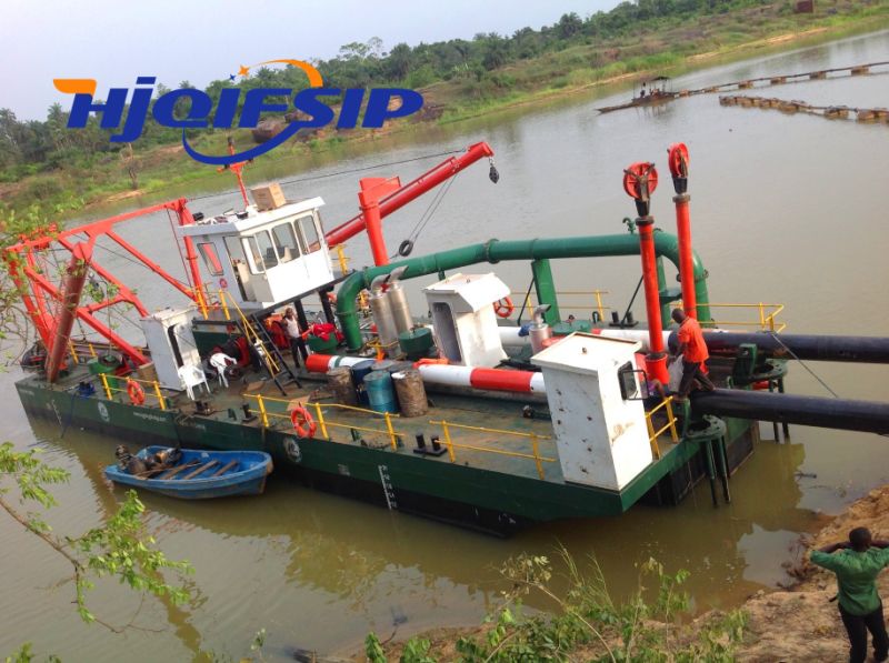 Made in China Full Automatic Cutter Suction Sand Dredger Used in River and Lake