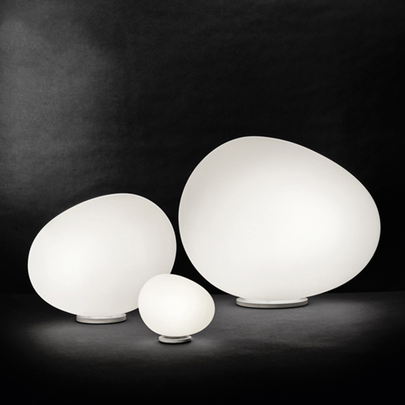 Italian Designer Table Lamp Modern Glass Table Lamps for Living Room Gregg Table Lamp (WH-MTB-49)