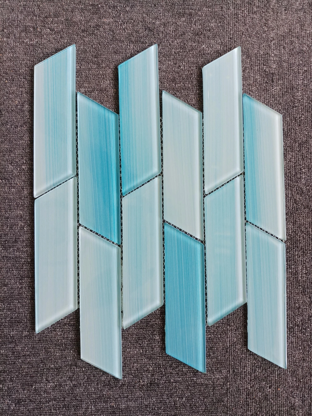 Hot Popular Style Light Blue Glass Mosaic for Glass Subway Tile Backsplash