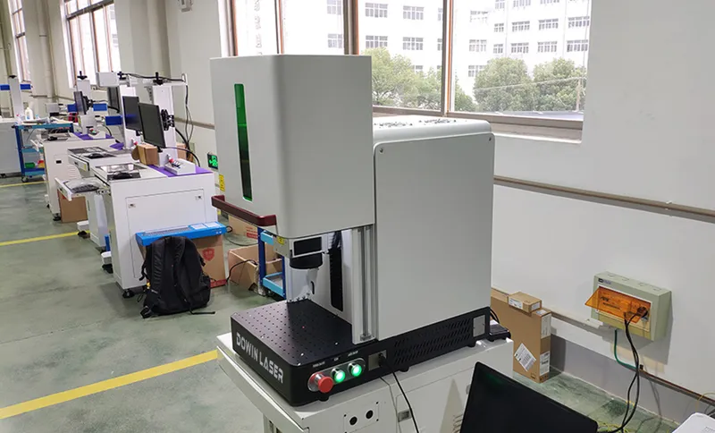 Safety Protective Cover Enclosed Shield 20W 30W 50W Raycus Fiber Laser Marking Engraving Machine