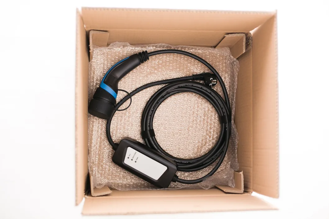 SAE Type1 16A 250V AC EV Car Charging Station EV Charger American Standard EV Charger