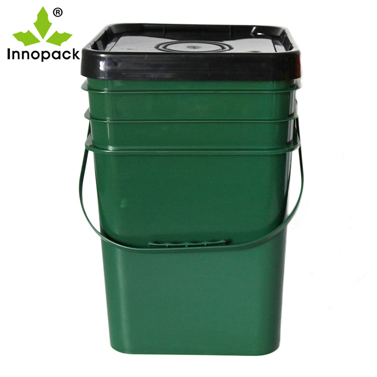 Stackable 20 Liter Plastic Square Pail with Heavy Duty Lid