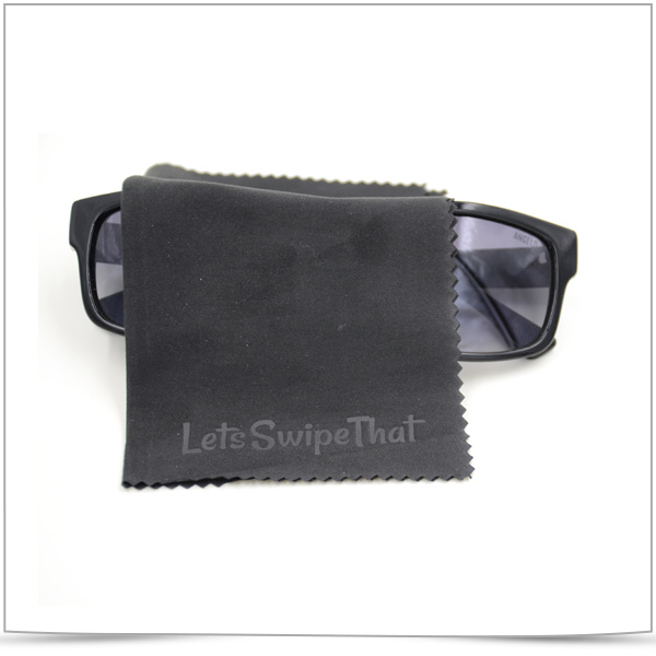 Hot Stamped Super Fine Fiber Sunglasses Wipes