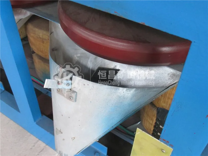 Three Disc Dry Type Magnetic Separator with High Intensity