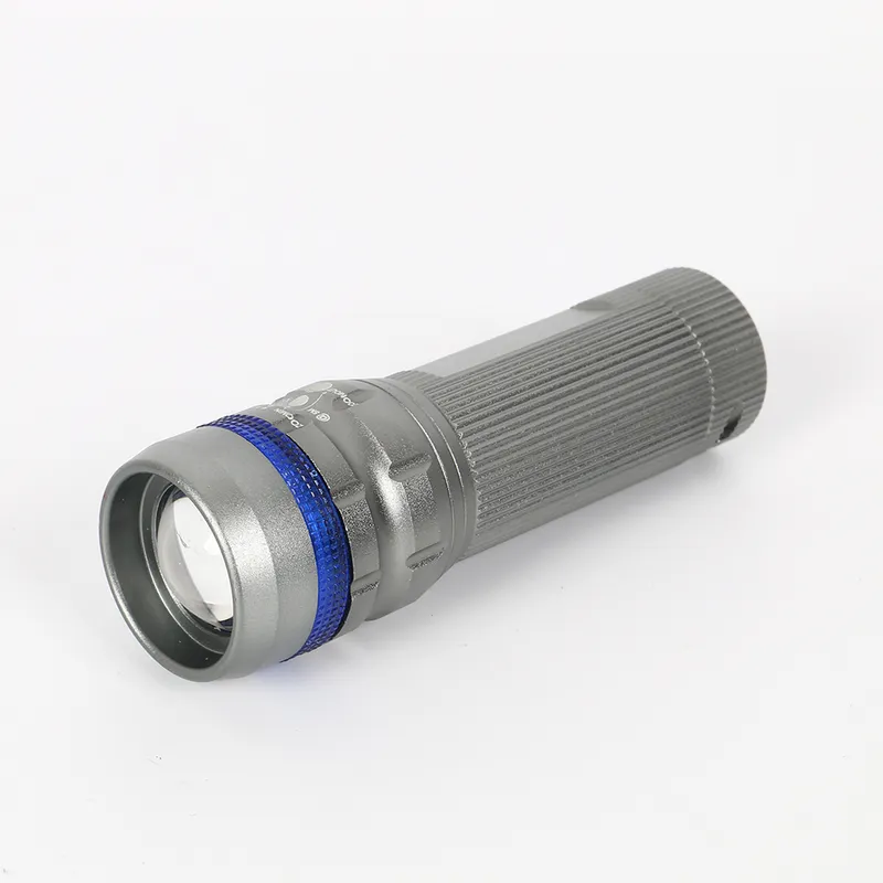 Yichen Dimmable and Zoomable LED Torch & Flashlight with 3W Bulb