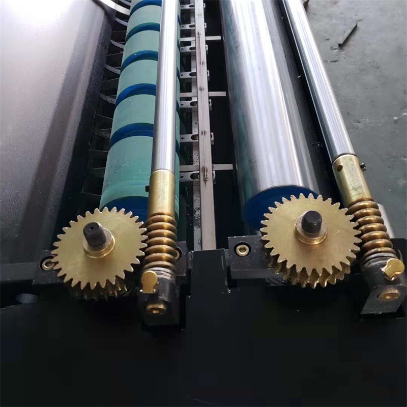 Manufacture 2 Ply Corrugated Sheet Semi Automatic Flute Laminator