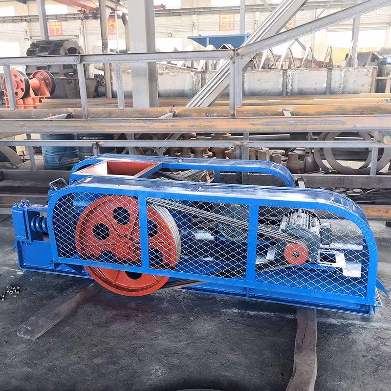 2gp 400*250 Small Scale Double Roller Crusher, Small Stone Crusher Machine
