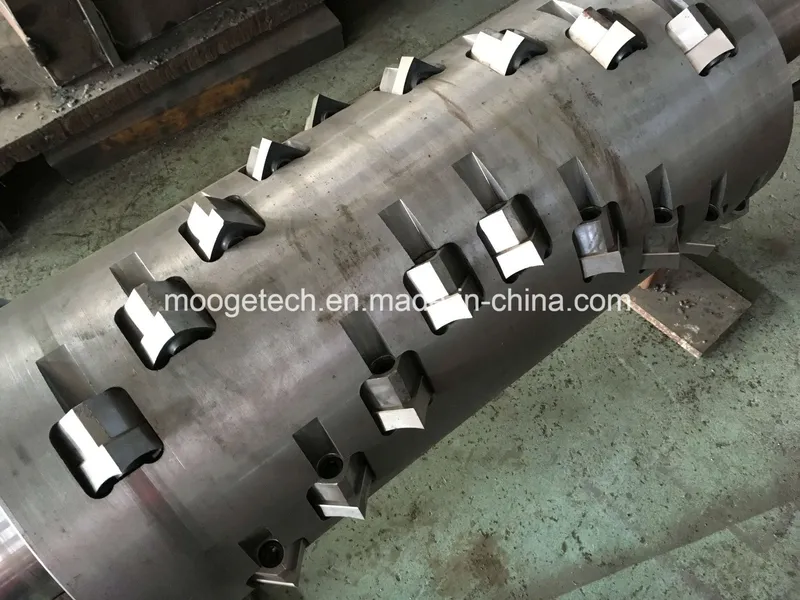 Waste plastic single shaft shredder