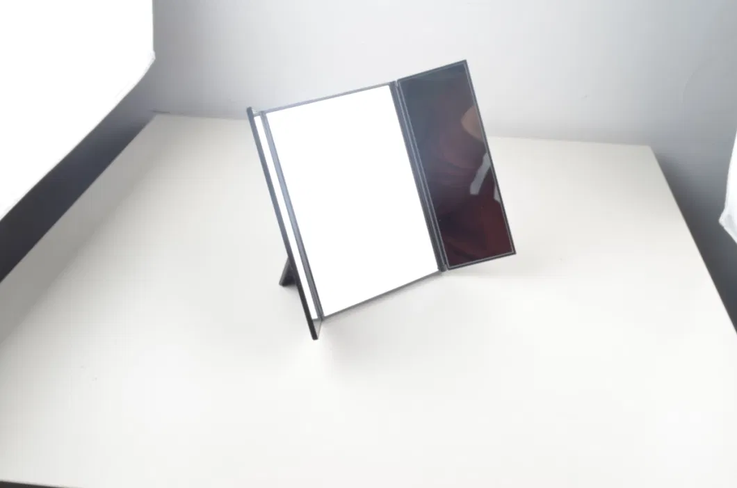 2020 Popular Lighted Makeup Mirror Mirror Hand Held Portable Vanity Mirror