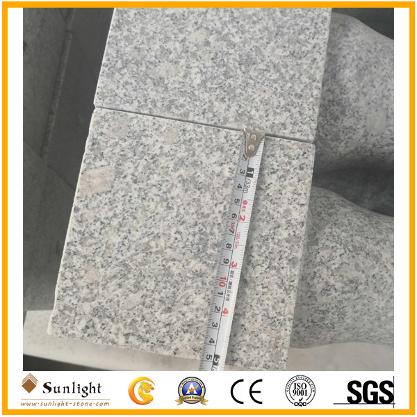 Customized Natural Grey Granite Ballustrade/Handrail/Baluster for Terrace/House Decoration