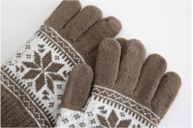 Christmas Winter Gloves Knitted Jacqaurd Gloves in Stock Warm Gloves