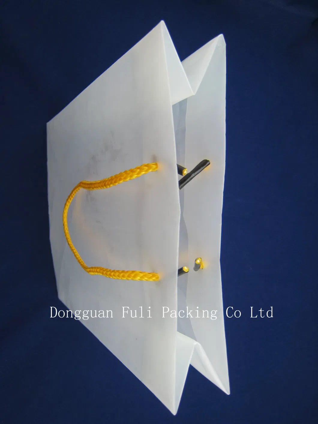 Recyclabe HDPE Frosted Color Promotional Shopping Bag with String Handle