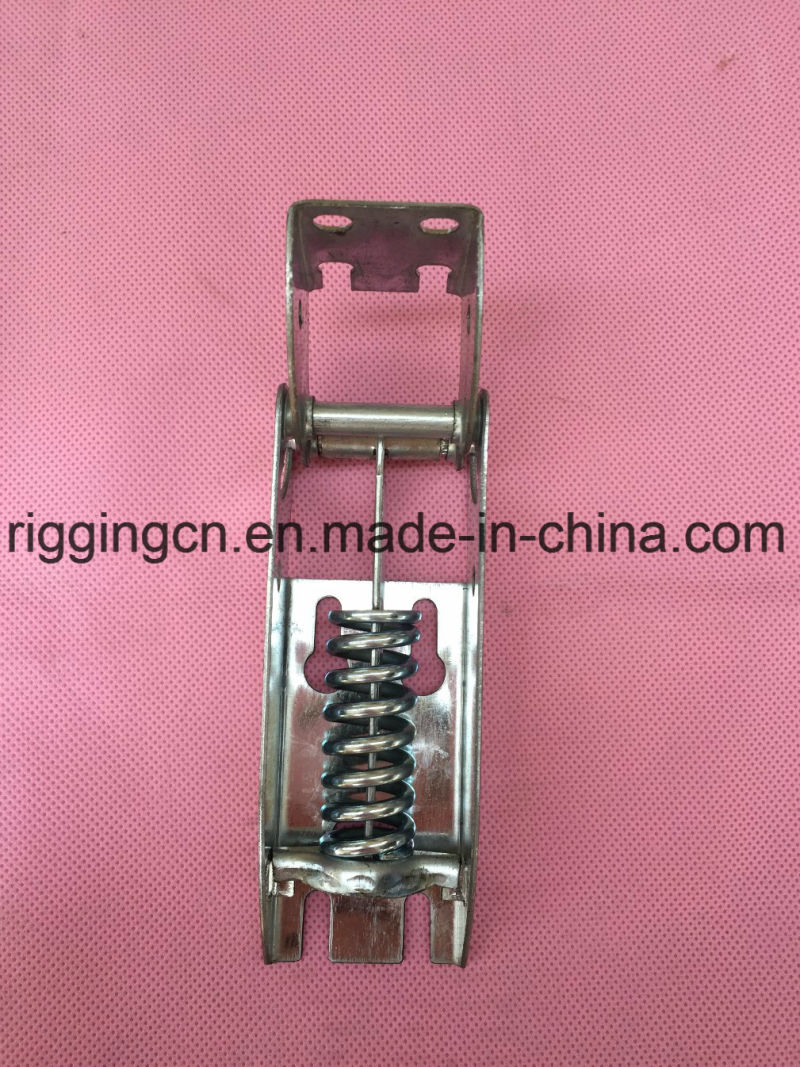 High Tensional Hinge for Freezer and Ice Tank