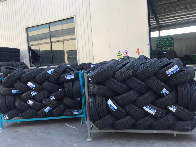 Light Truck Tyres 195r14c Best 4 Season Light Truck Tire