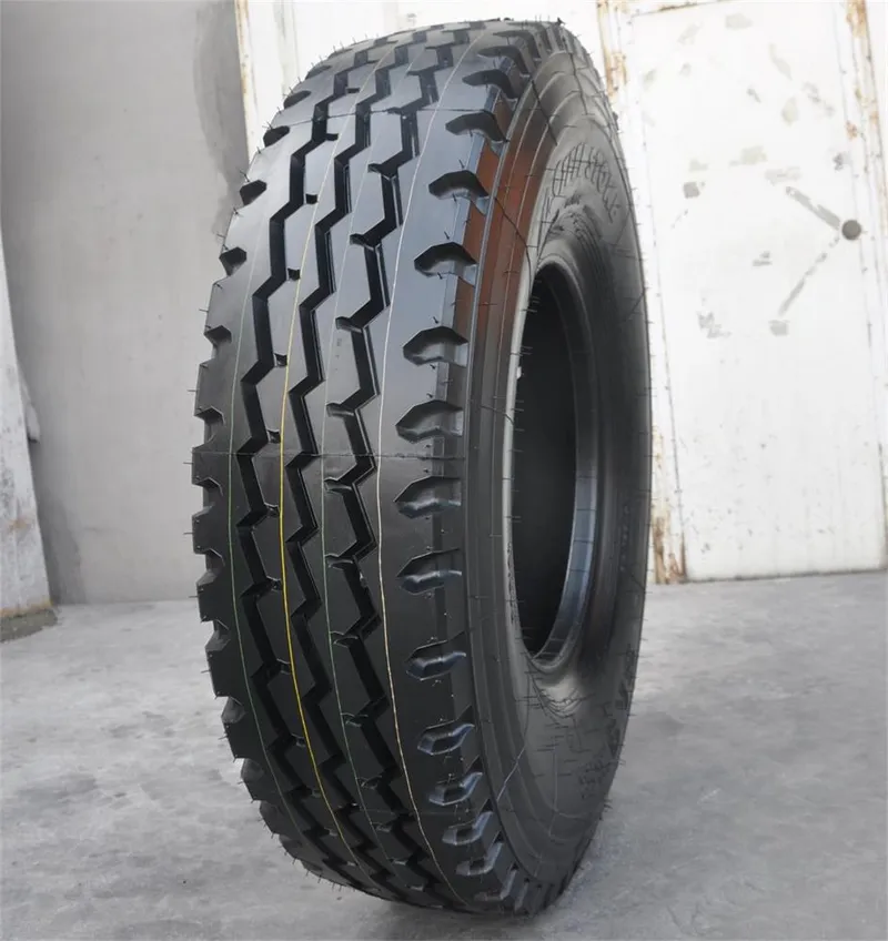 Light Truck Highway Tires 8.25 16 Light Truck Tyre