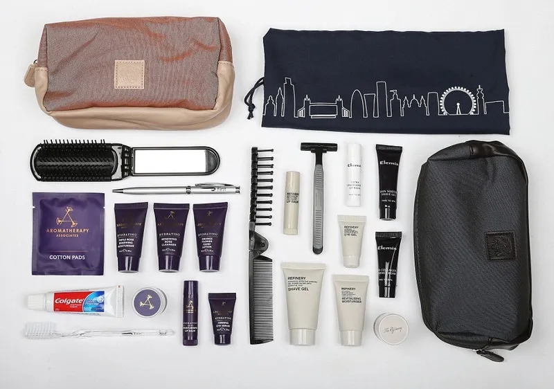 Travel Set Amenity Kit with Different Color for Disposable