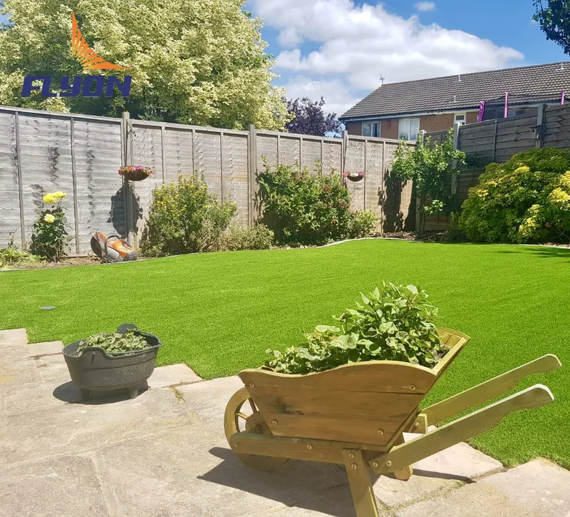 Pet Friendly 35mm Garden Synthetic Grass for Dogs