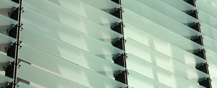 Opaque Acid Etched/ Sandblasted Frosted Louver Window Shades Glass