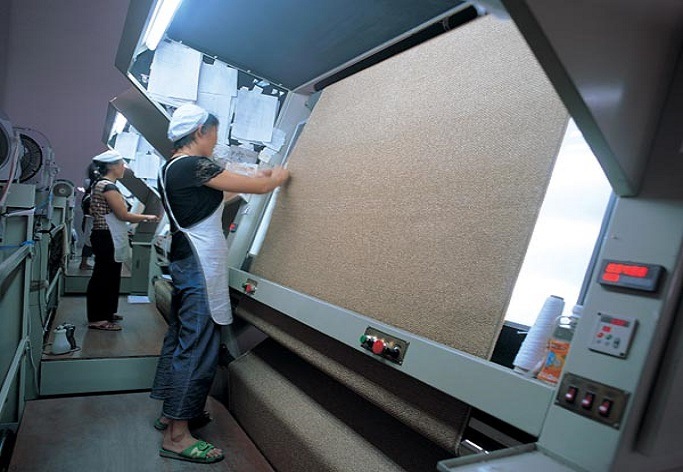 2015 Polyester Knitted Fabric Packing in Roll