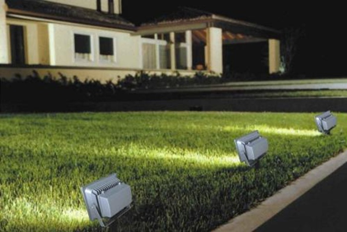 Dimmable LED Flood Light Outdoor LED Landscape Lighting Smart Floodlights