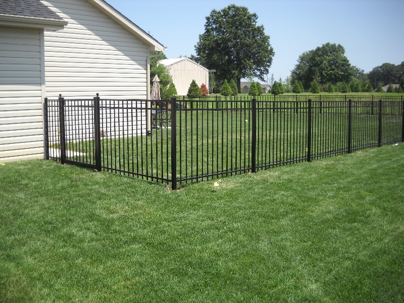 Online Shopping Black Coated Cheap Wrought Rail Iron Fence