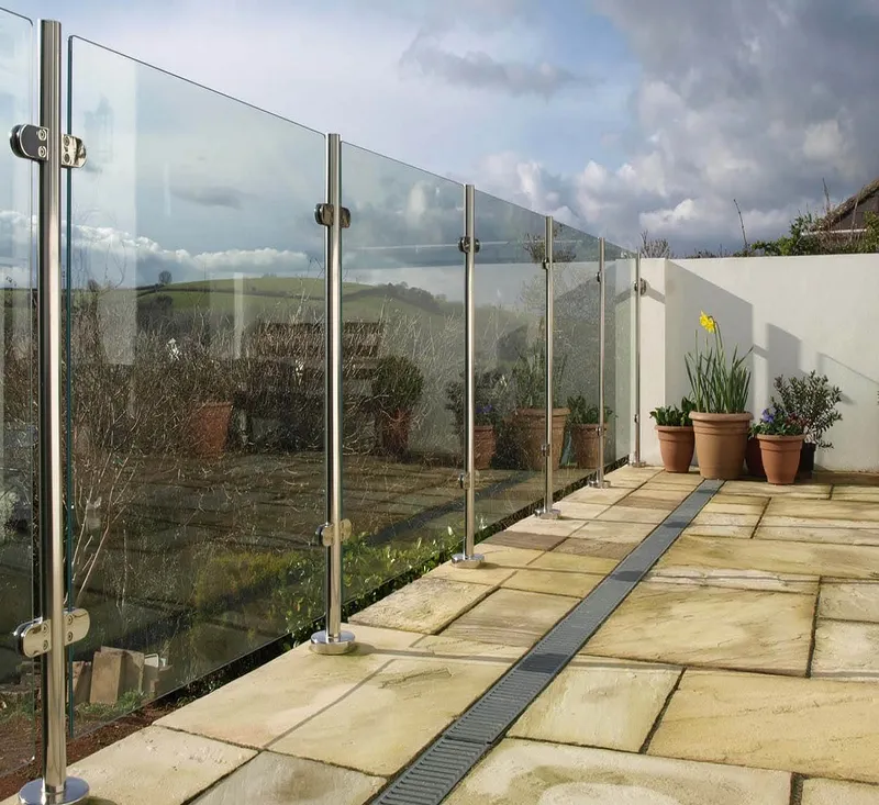 Durable 316L Terrace Stainless Steel Railing Glass Balustrade/Glass Railing System