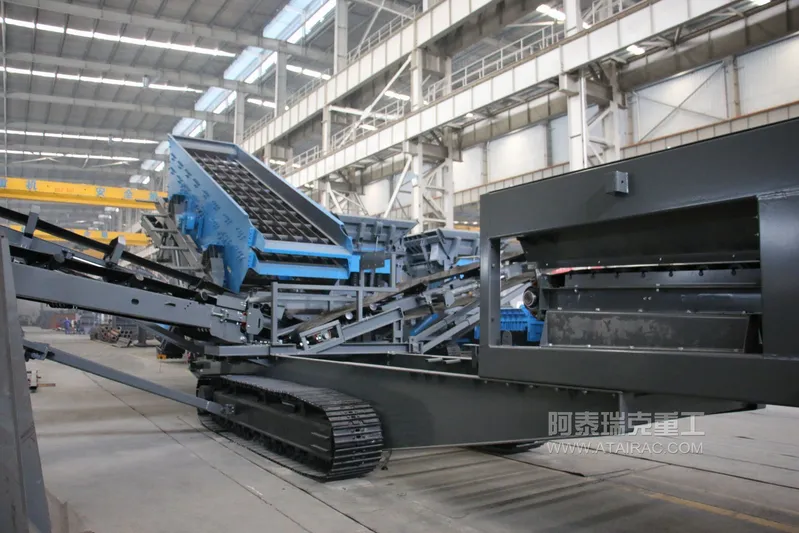 350tph Crawler Type Mobile Crushing Screening Plant (YT350)