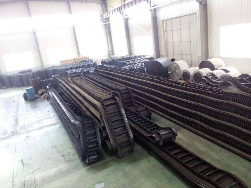 Sidewall Conveyor Belts, Inclined Conveyor Belt with Cleats Belt