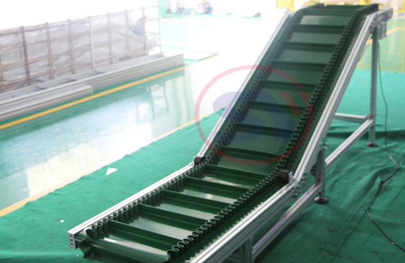 Movable Automatic Variable Speed Skirt Rubber Belt Conveyor Systemwith Hopper for Sale
