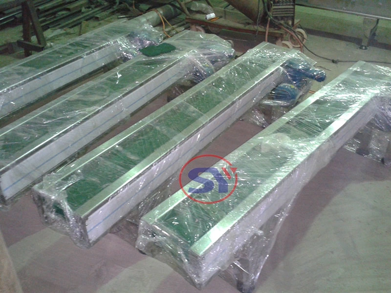 Large Loading Capacity Linear&Horizontal Roll Roller Conveyor with Guardrail