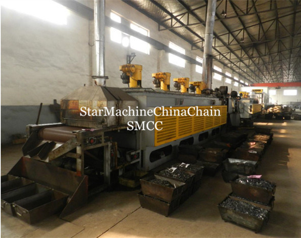 Conveyor Roller Chain for Conveyor Industries with Lengthened Curved Plate