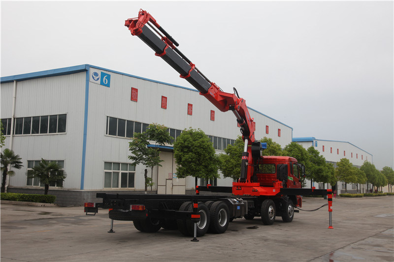 China products/suppliers Dongfeng Truck Crane 25t/Boom Crane Truck/Service Truck Crane